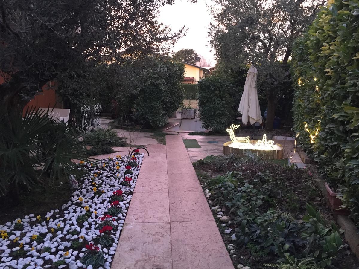 B&B Garda 4U Desenzano del Garda Dış mekan fotoğraf