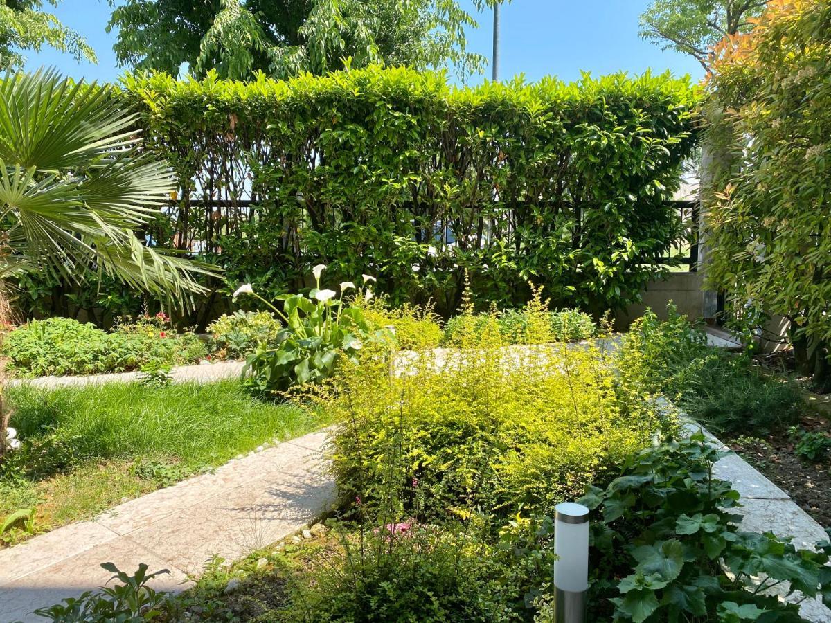 B&B Garda 4U Desenzano del Garda Dış mekan fotoğraf